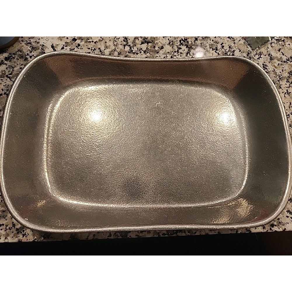 Vintage Wilton Pewter‎ Bread Tray